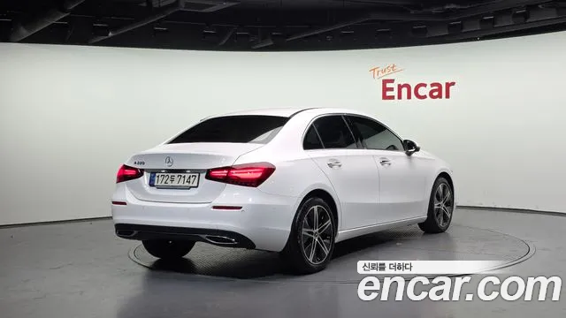Mercedes-Benz A-Class — Фото автомобиля 2