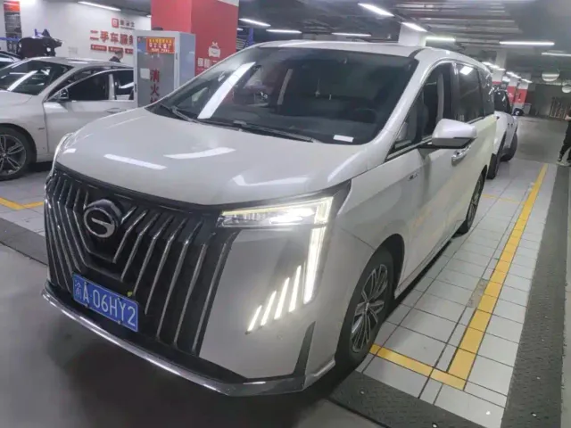 Фотография автомобиля — GAC Trumpchi M8