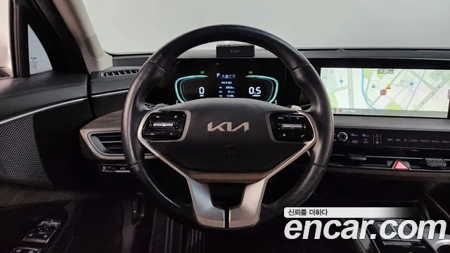 Kia K8 — Фото автомобиля 13