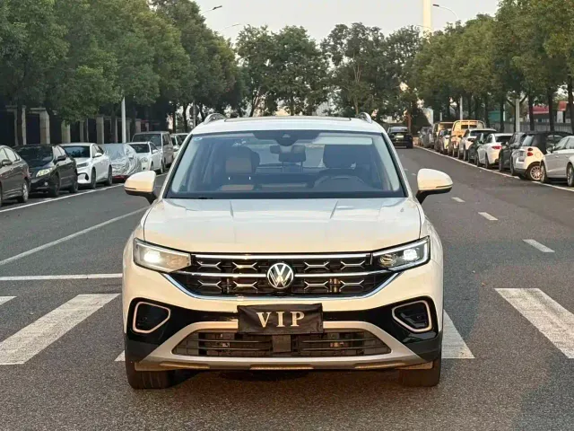 Volkswagen Tayron — Фото автомобиля 2