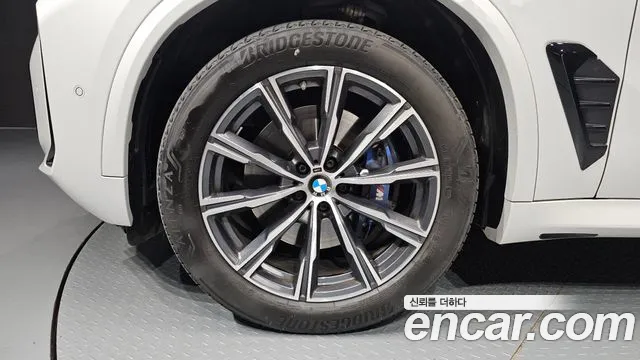 BMW X5 — Фото автомобиля 5