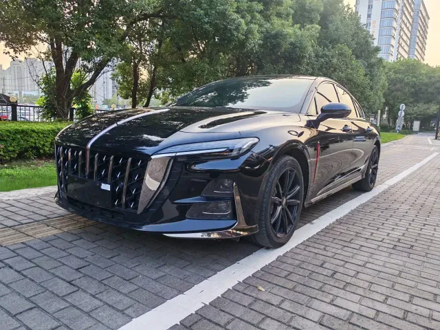 Фотография автомобиля — Hongqi H6