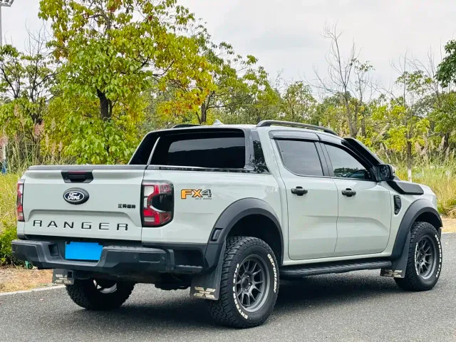 Ford Ranger — Фото автомобиля 4