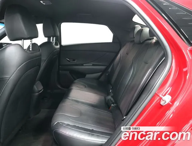 Hyundai AVANTE — Фото автомобиля 10