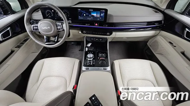 Kia Carnival — Фото автомобиля 10