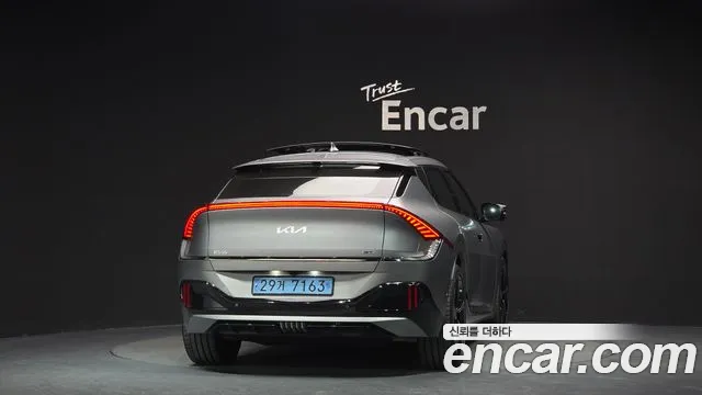 Kia EV6 — Фото автомобиля 3