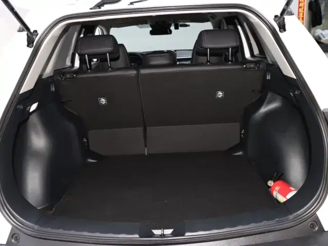 Toyota Corolla Cross — Фото автомобиля 16