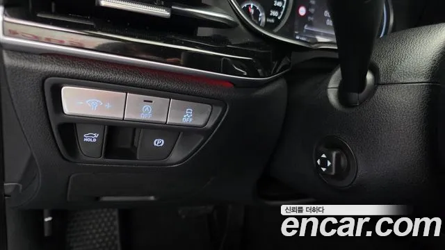 Genesis G80 Бензин 2.5 турбо AWD — Фото автомобиля 19