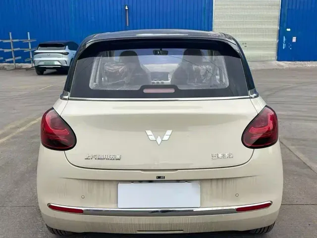 Wuling Bingo — Фото автомобиля 9
