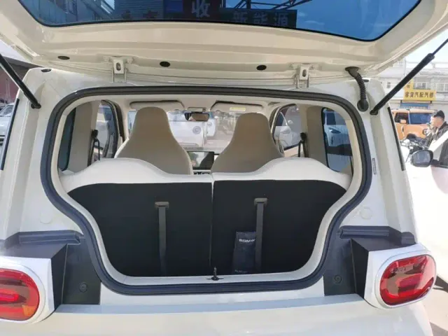 Wuling Hongguang Mini EV — Фото автомобиля 18
