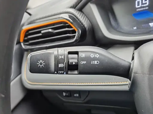 Dongfeng Yixuan — Фото автомобиля 21