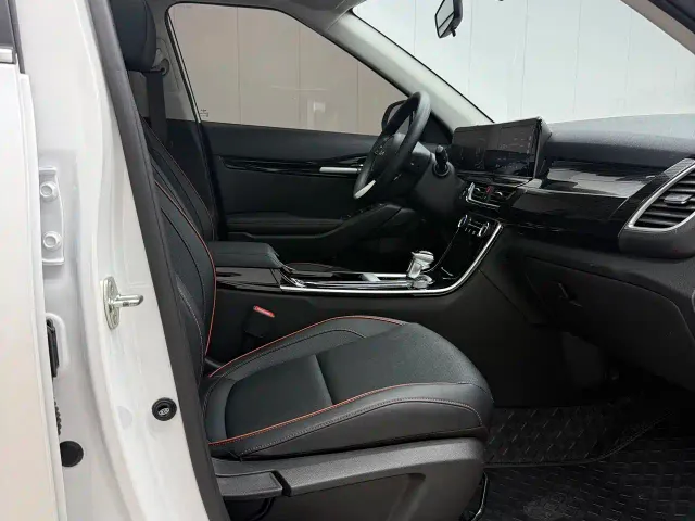 Kia Seltos — Фото автомобиля 11