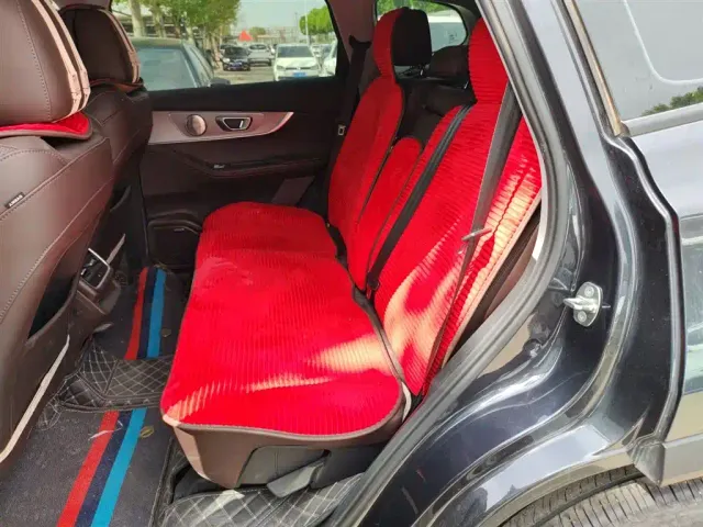 Chery Tiggo 8 PLUS — Фото автомобиля 12