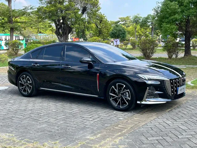Hongqi H6 — Фото автомобиля 3