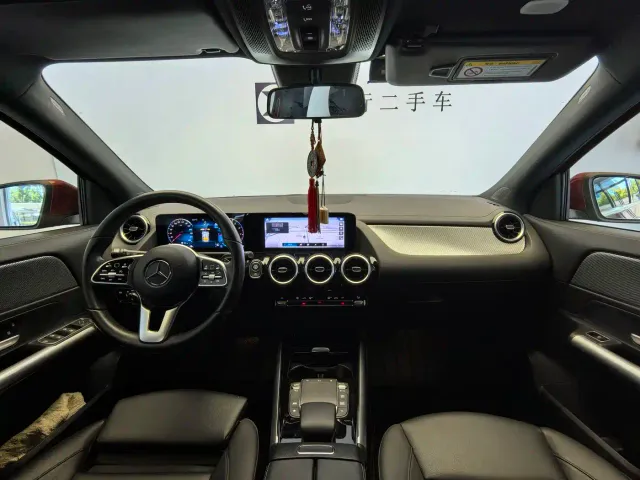 Mercedes-Benz GLA-Class — Фото автомобиля 11