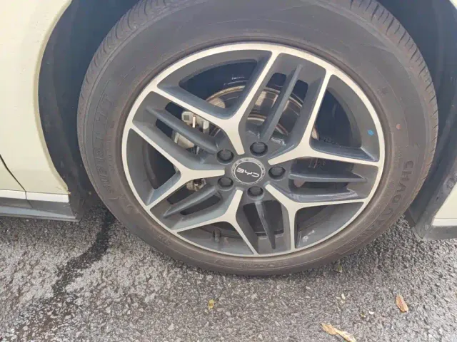 BYD Seal 06 — Фото автомобиля 25