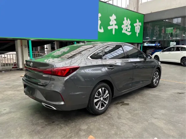 Changan Eado — Фото автомобиля 10