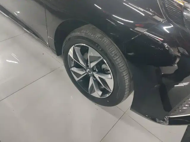 GAC Trumpchi M6 — Фото автомобиля 6
