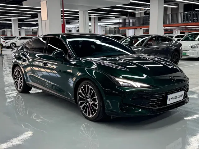 MG 7 — Фото автомобиля 3