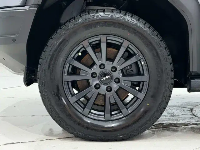 BYD FangChengBao Leopard 5 — Фото автомобиля 8