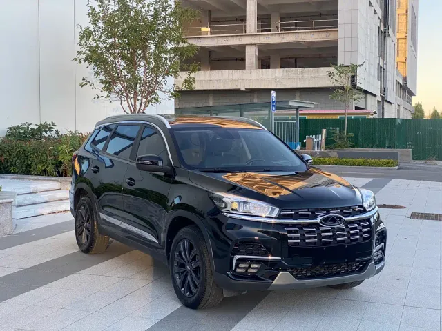 Chery Tiggo 8 — Фото автомобиля 3