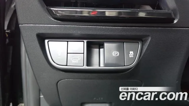 Kia EV6 — Фото автомобиля 28