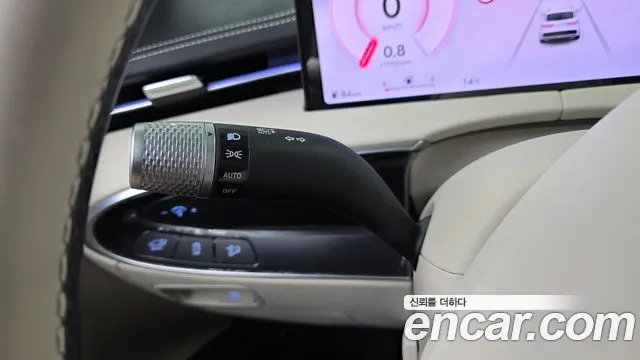 Genesis GV70 — Фото автомобиля 27