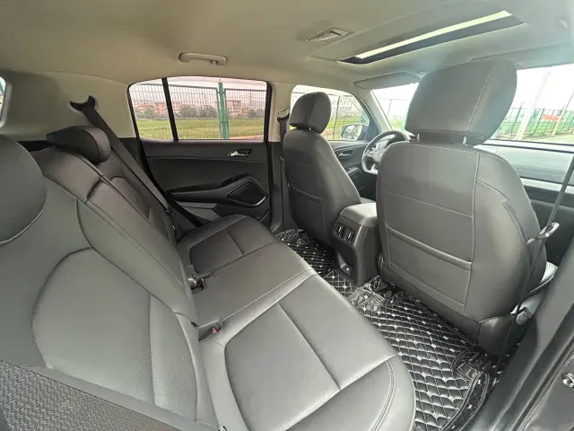 Hyundai ix35 — Фото автомобиля 12