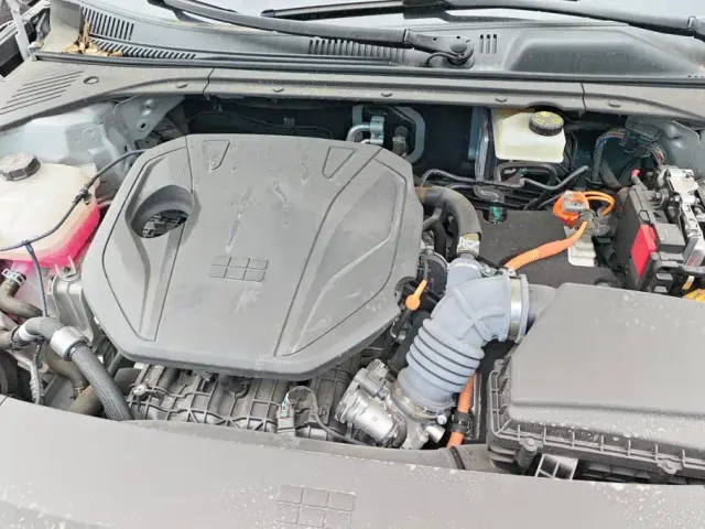 Geely Galaxy Xingyao 8 — Фото автомобиля 10