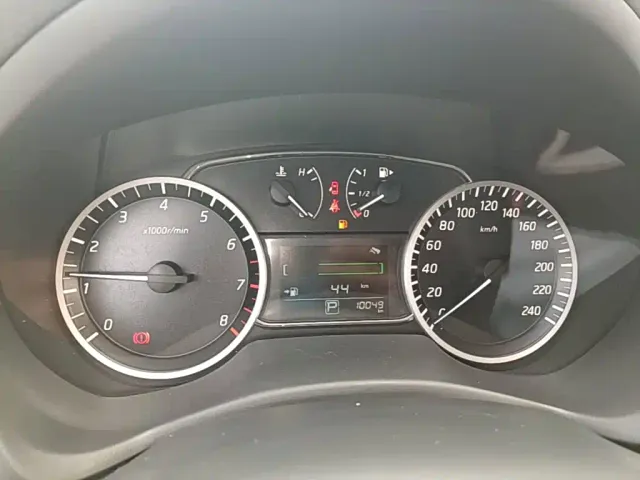 Nissan Sylphy — Фото автомобиля 11