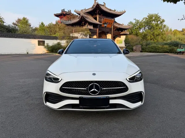 Mercedes-Benz C-Class — Фото автомобиля 2