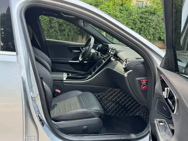 Mercedes-Benz C-Class — Фото автомобиля 11