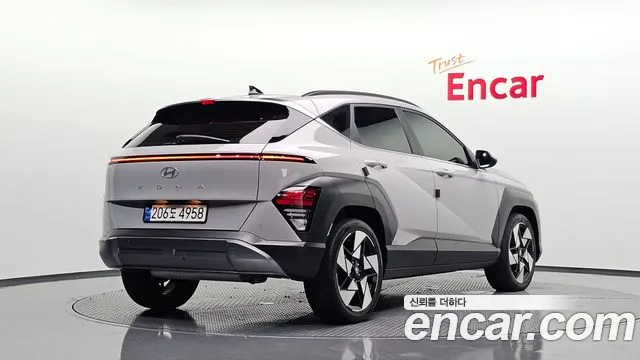 Hyundai Kona Kona (SX2) Бензин 2.0 2WD — Фото автомобиля 2