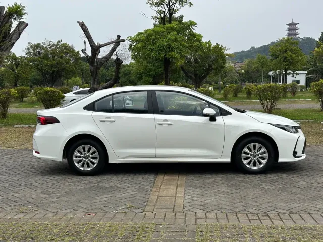 Toyota Corolla — Фото автомобиля 15