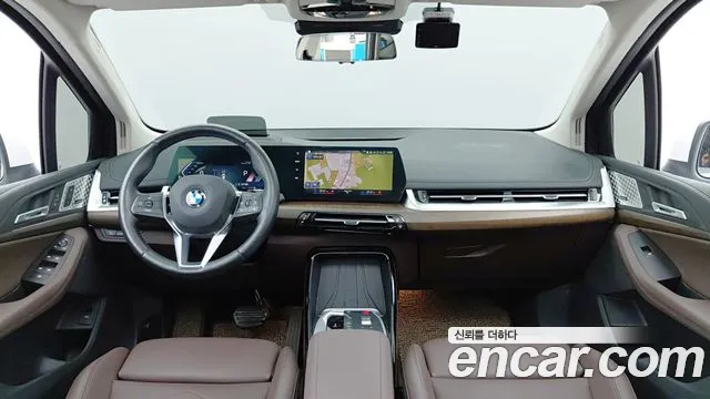 BMW 2 Series U06 — Фото автомобиля 6