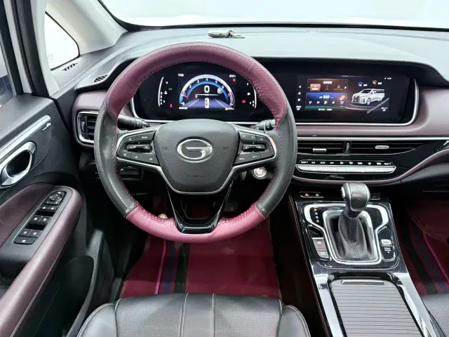 GAC Trumpchi M6 — Фото автомобиля 7