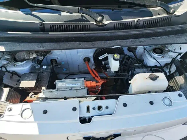 Wuling Zhiguang NEV — Фото автомобиля 19