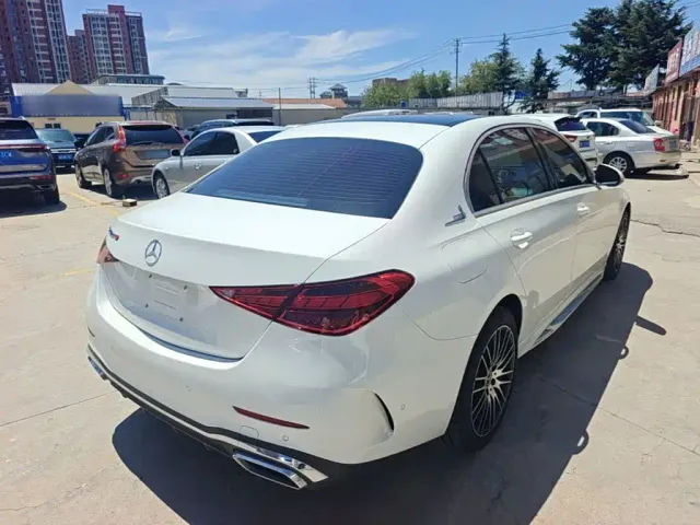 Mercedes-Benz C-Class — Фото автомобиля 6