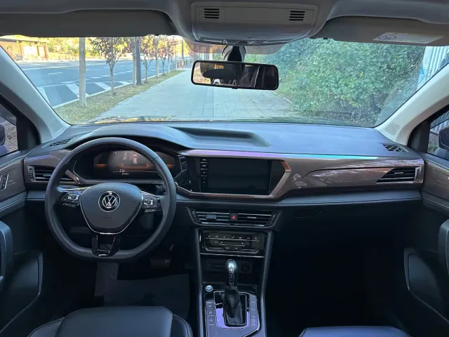 Volkswagen Tharu — Фото автомобиля 6