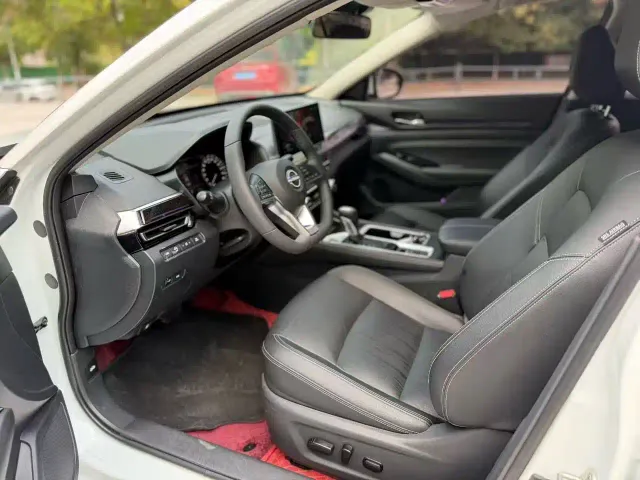 Nissan Teana — Фото автомобиля 7