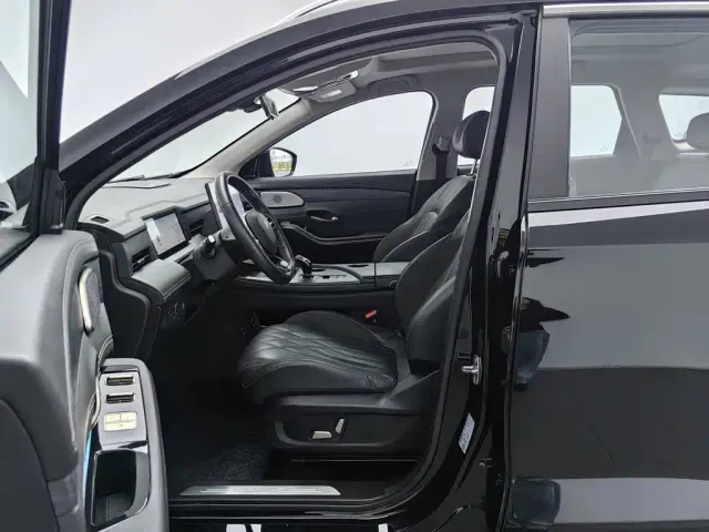 Jetour Shanhai L9 — Фото автомобиля 10