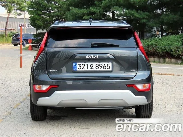 Kia Niro The All New Niro Trendy — Фото автомобиля 4