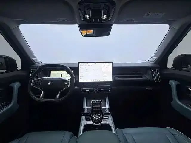 Jetour T1 — Фото автомобиля 3