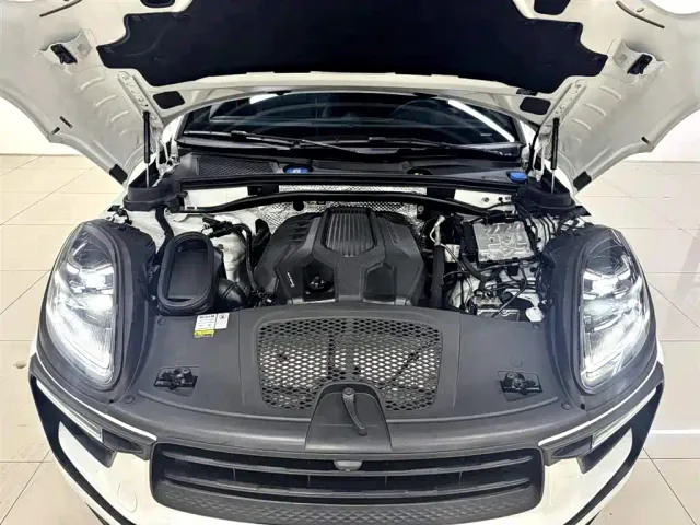 Porsche Macan — Фото автомобиля 24