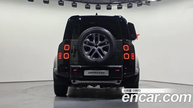 Land Rover Defender Defender (L663) — Фото автомобиля 6
