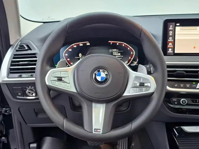 BMW X3 — Фото автомобиля 20