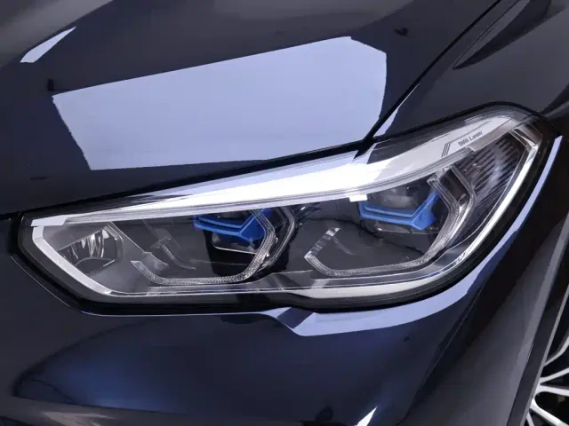 BMW X5 — Фото автомобиля 4