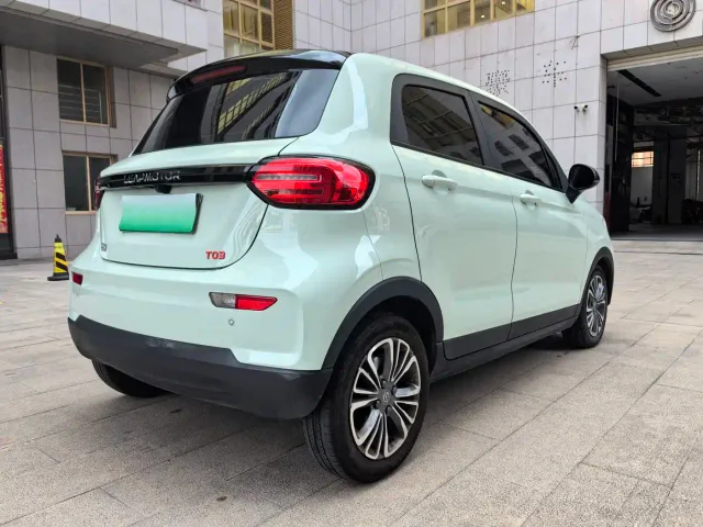 Leapmotor T03 — Фото автомобиля 5