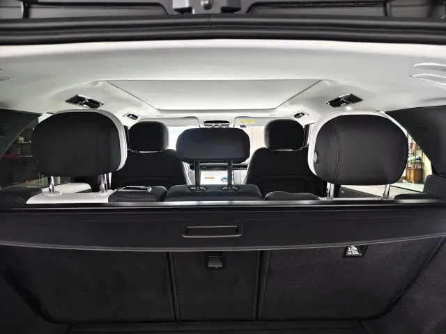 Land Rover Range Rover Sport — Фото автомобиля 23