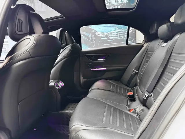 Mercedes-Benz C-Class — Фото автомобиля 6